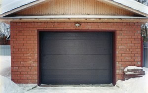 На данный момент существует большое предложение гаражных ворот 