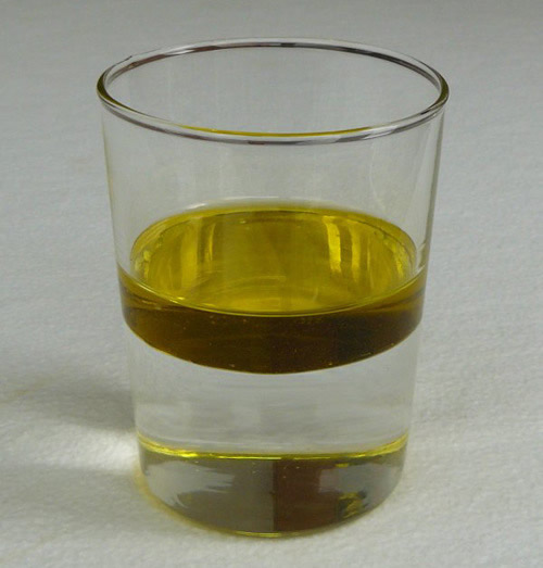 Плотность воды больше чем нефтепродуктов