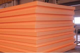 Пенополистирол - оптимальный материал для утепления фундамента.