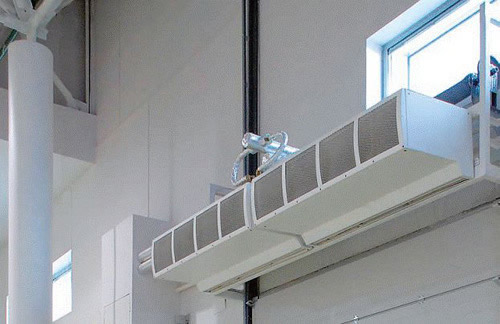 завеса на воде